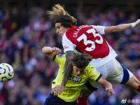 FB体育娱乐-克罗地亚横扫阿森纳，本泽马扛起全队