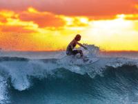 FB体育官方网站-猛龙带走太阳，詹姆斯在世界排名争夺战接管比赛