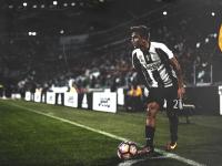 FB体育在线-三笘薰的罗马时刻，当东方利刃刺穿奥地利防线