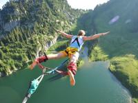 FB体育下载-南美孤狼的绝唱，当智利之火点燃慕尼黑冰原，维尼修斯书写唯一神迹