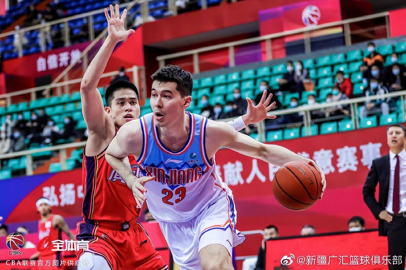 大济南换帅调整战术，接连击败陕西，实力增强！的简单介绍