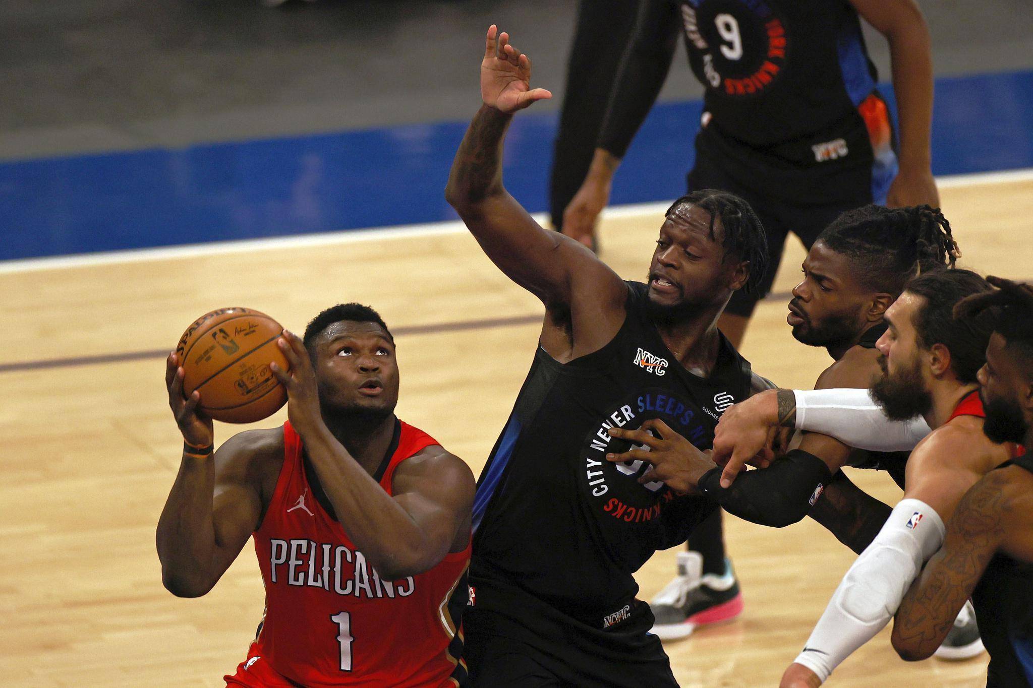 包含鹈鹕球员遭遇家中失火，火场逃生惊险一刻！的词条