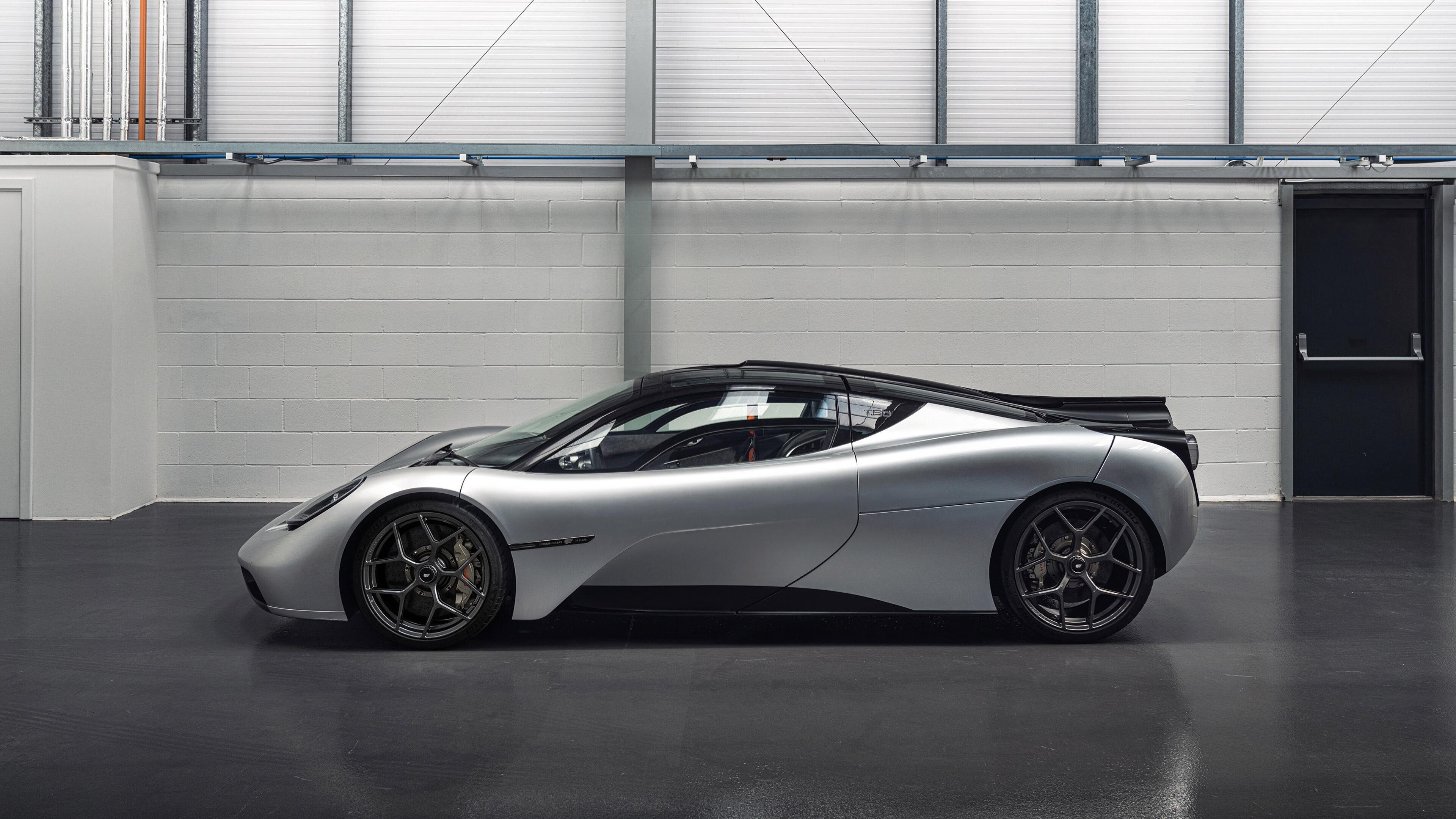 步行者淘汰赛过关快船，文班亚马展现巨星价值，新星崛起与格局重塑